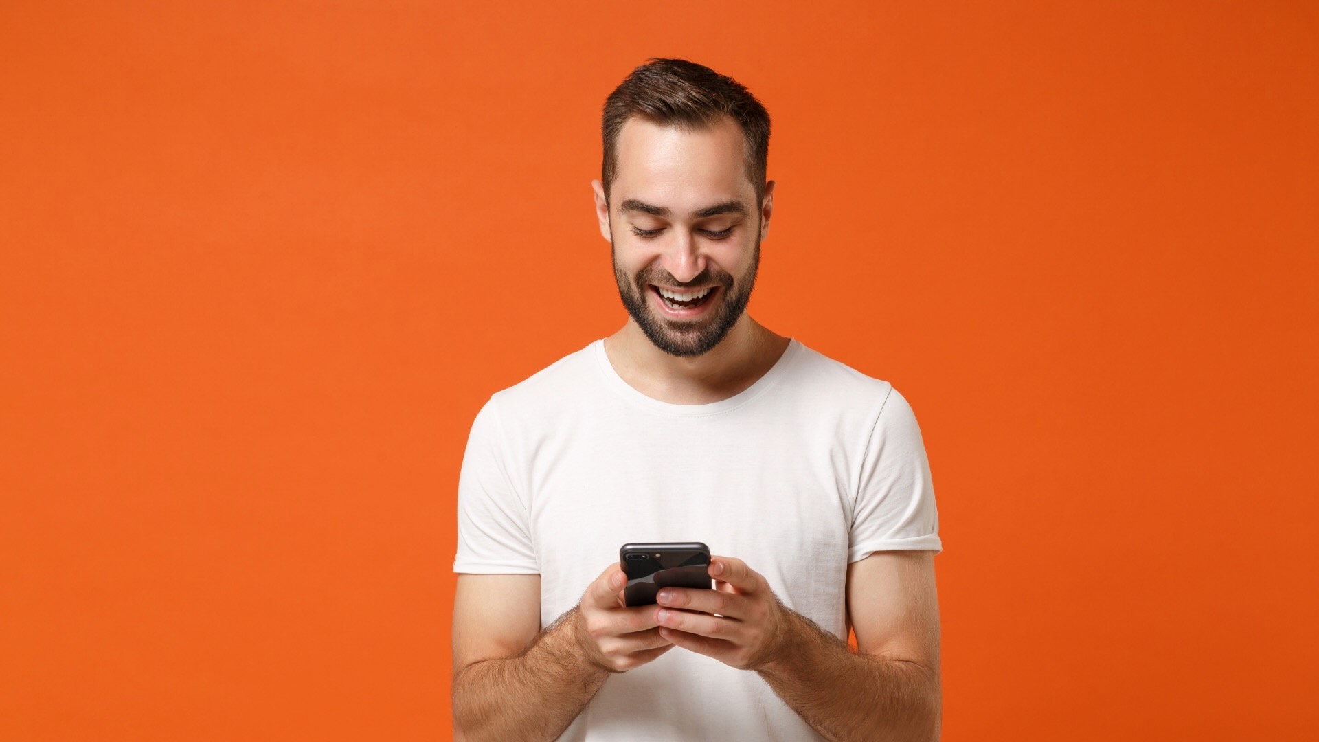 11 Reasons You Need SMS/MMS Messaging in Your Sales Cycle